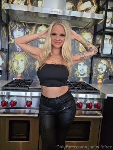 Let s skip the slow burn you ve seen me tease now come see me perform