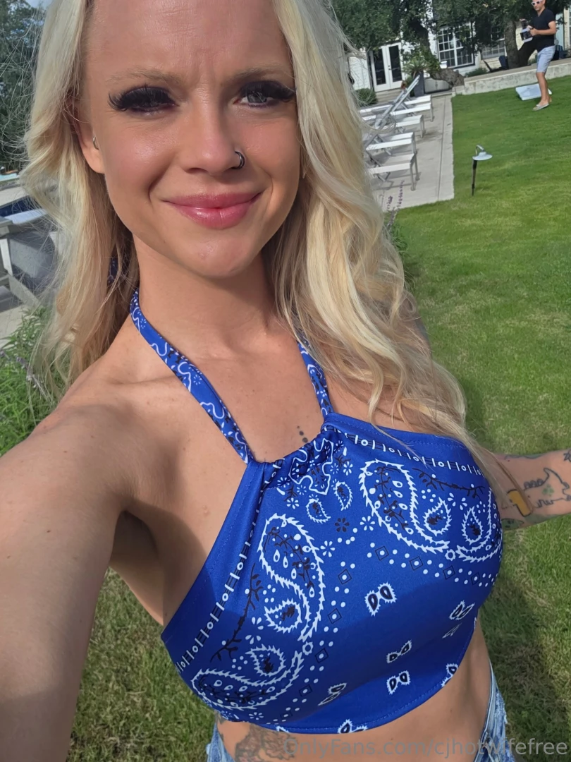 Every message i don t answer here every video i can t post and every 