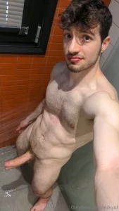 Some shower pics for you all part 7