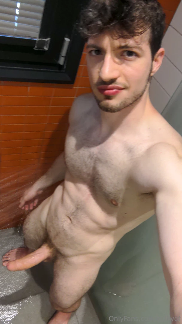 Some shower pics for you all part 3 