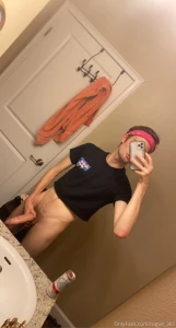 Good evening i took these tonight and i m really feeling myself haha part 2