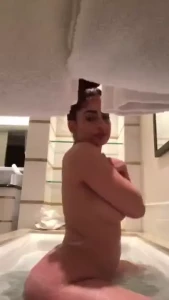 This is how bad i wanna ride your big cock