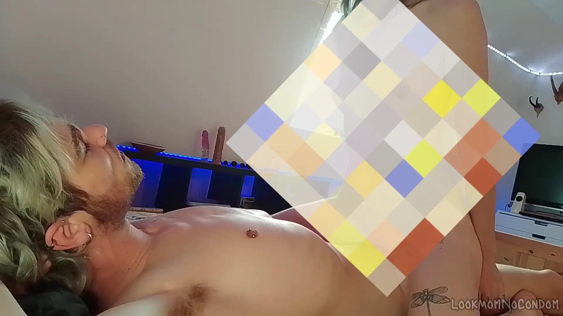 Called indium up to my studio because i was horny i suck his dick 