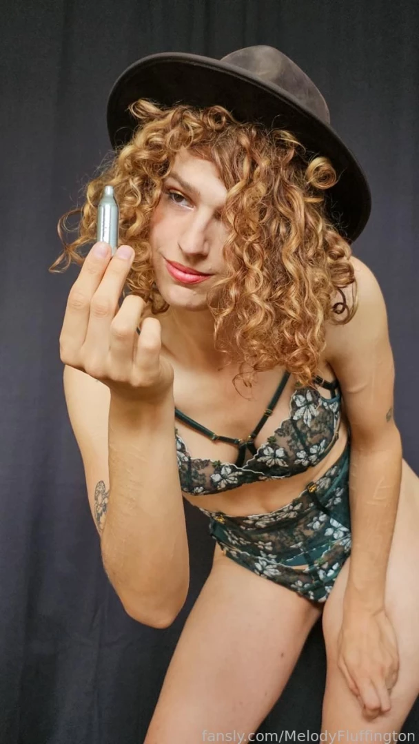 Ten points if you know what this is hint it doesn t go in your butt xd 