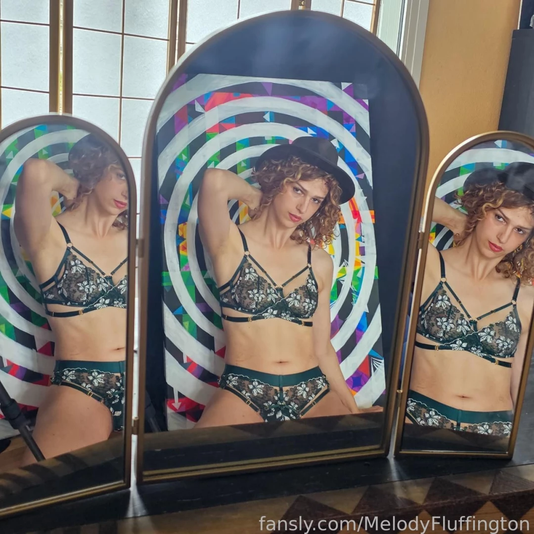 I like feeling like a piece of art 