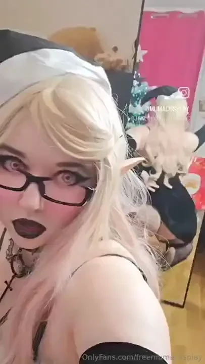 Freemumacosplay 