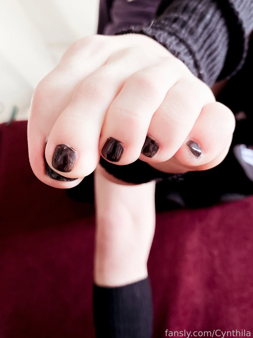 My feet belong on top of you feet lewdtuber teen femboy soles stirrups part 1 