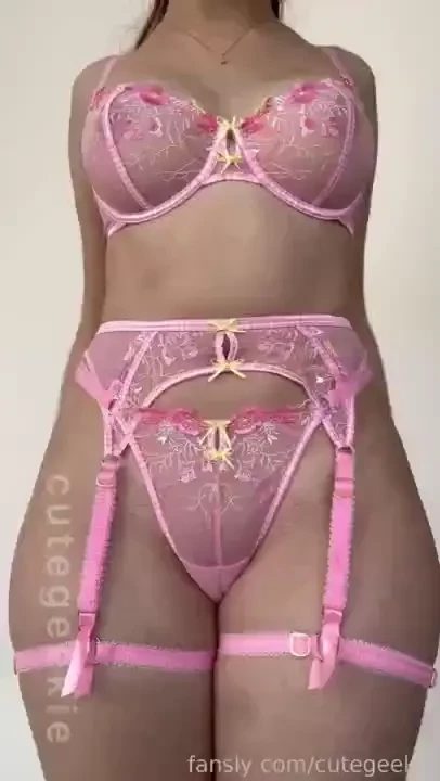The prettiest lingerie set lingerie garterbelt slimthick lace 