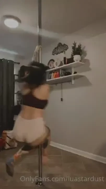 A bit of my pole workouts for you don t mind my bruise on my bum i part 5 