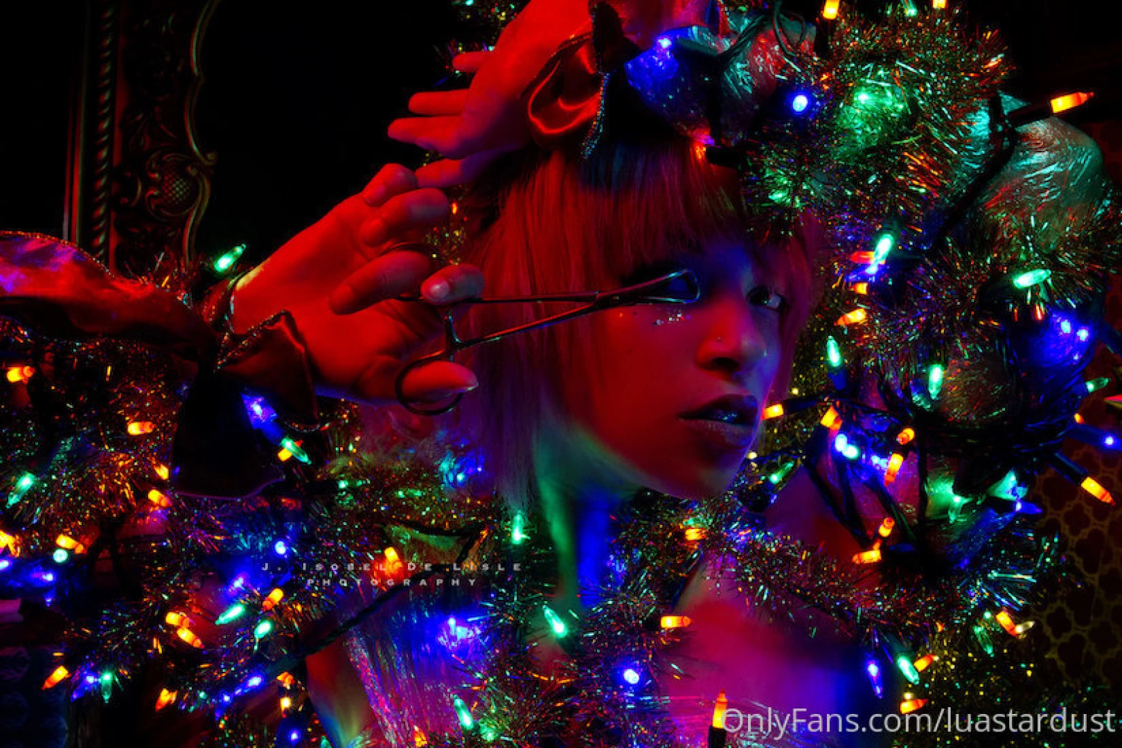 Black christmas shot by jisobeldelisle inspired by the cult classic part 14 