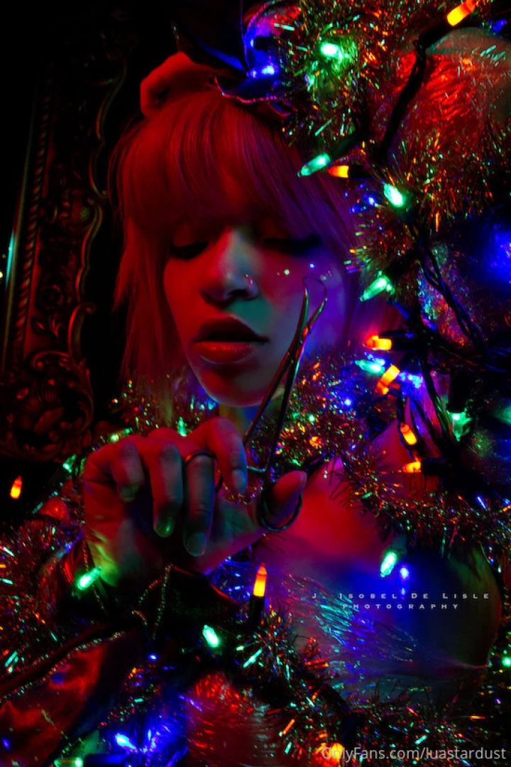 Black christmas shot by jisobeldelisle inspired by the cult classic part 2 