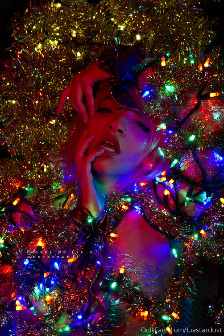 Black christmas shot by jisobeldelisle inspired by the cult classic part 3 