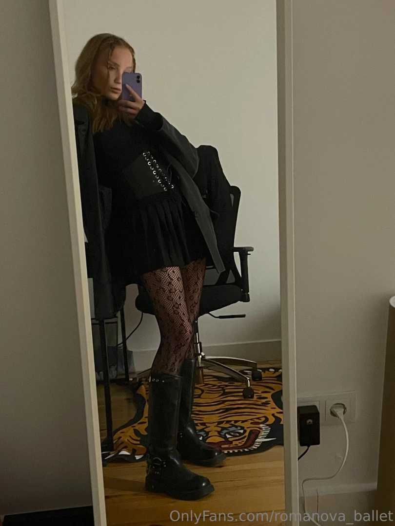 Total black part 26 