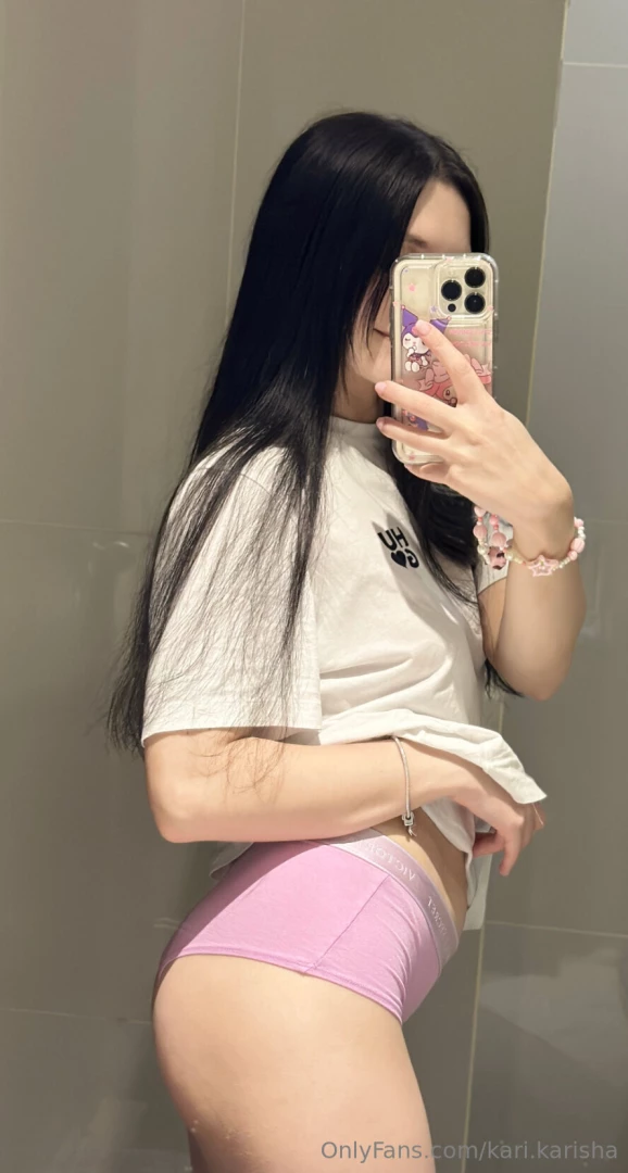 Home sets are the sexiest kind of beautiful 