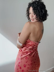 Swipe to lift my dress part 4