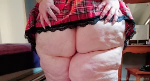 I m a damn good girl part 1