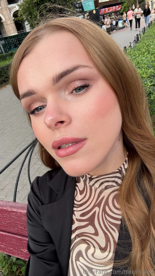 Put some makeup you like it part 1 