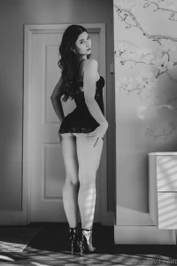 Apr 14 day 835 has slave done his little walk for goddess yet mouth