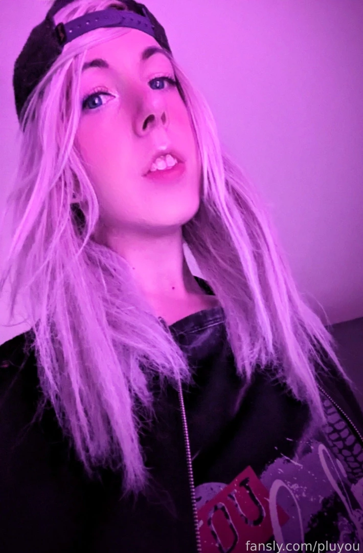 You should get ready for my dick tomorrow you will get on your knees 