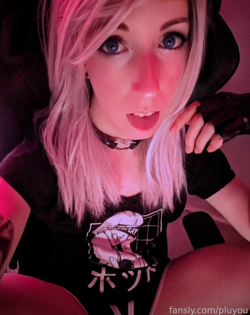 Hellu a lot of you asked for some more butt i totally agree a butt 