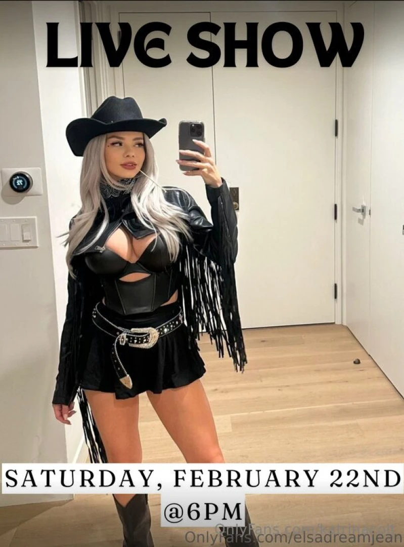 Live solo show tonight elsa jean is going all out tonight at 6 pm and 