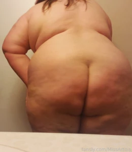 Hey loves i hope you ve been well this month has certainly flown by