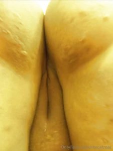 That s one smooth pussy