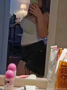 Happy thigh thursday lovelies part 3