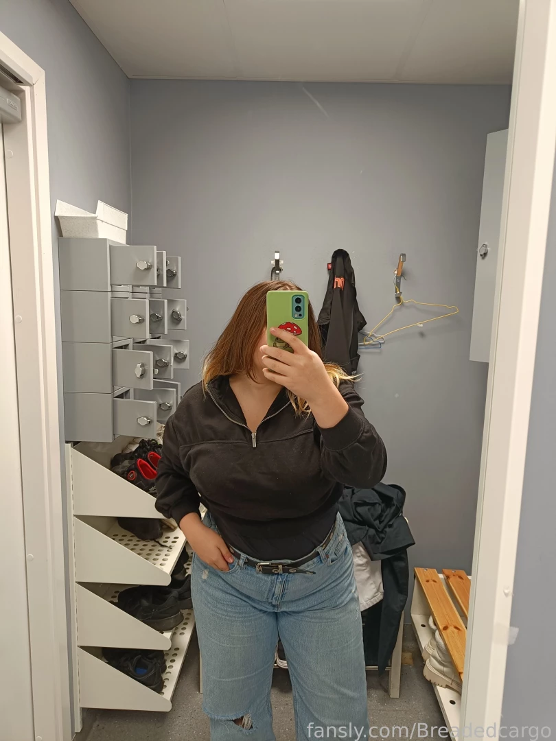 Ayyyy i got a new tattoo and im bacj home so hopefully more photos gt part 14 