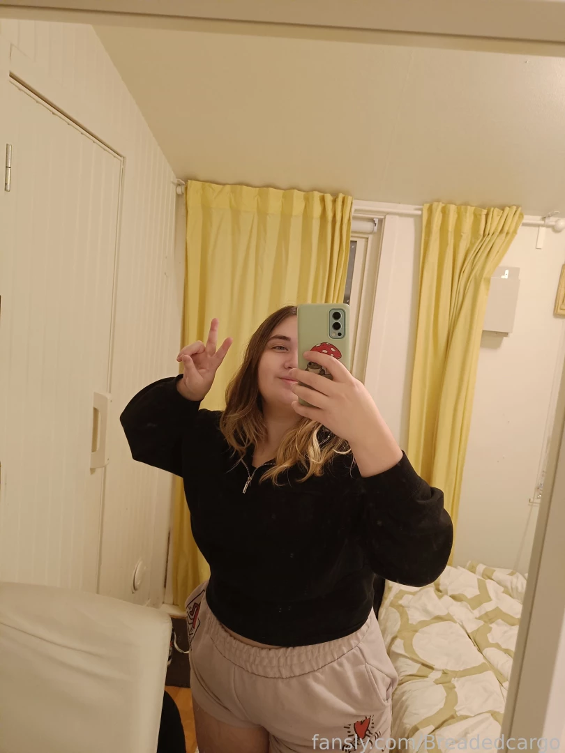 Ayyyy i got a new tattoo and im bacj home so hopefully more photos gt part 17 