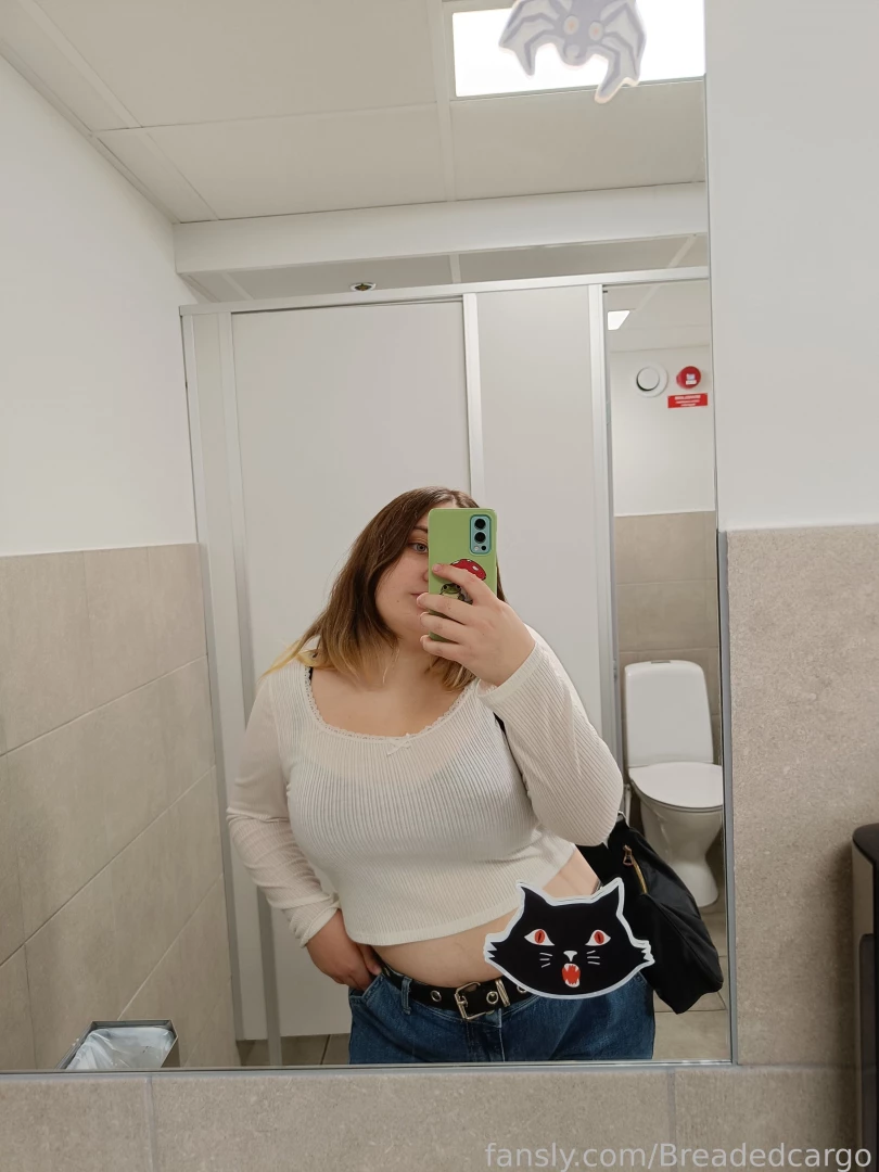 Ayyyy i got a new tattoo and im bacj home so hopefully more photos gt part 18 