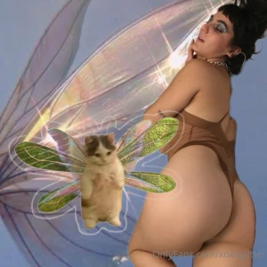 I really do believe myself to be a fairy dm me to show you my magic