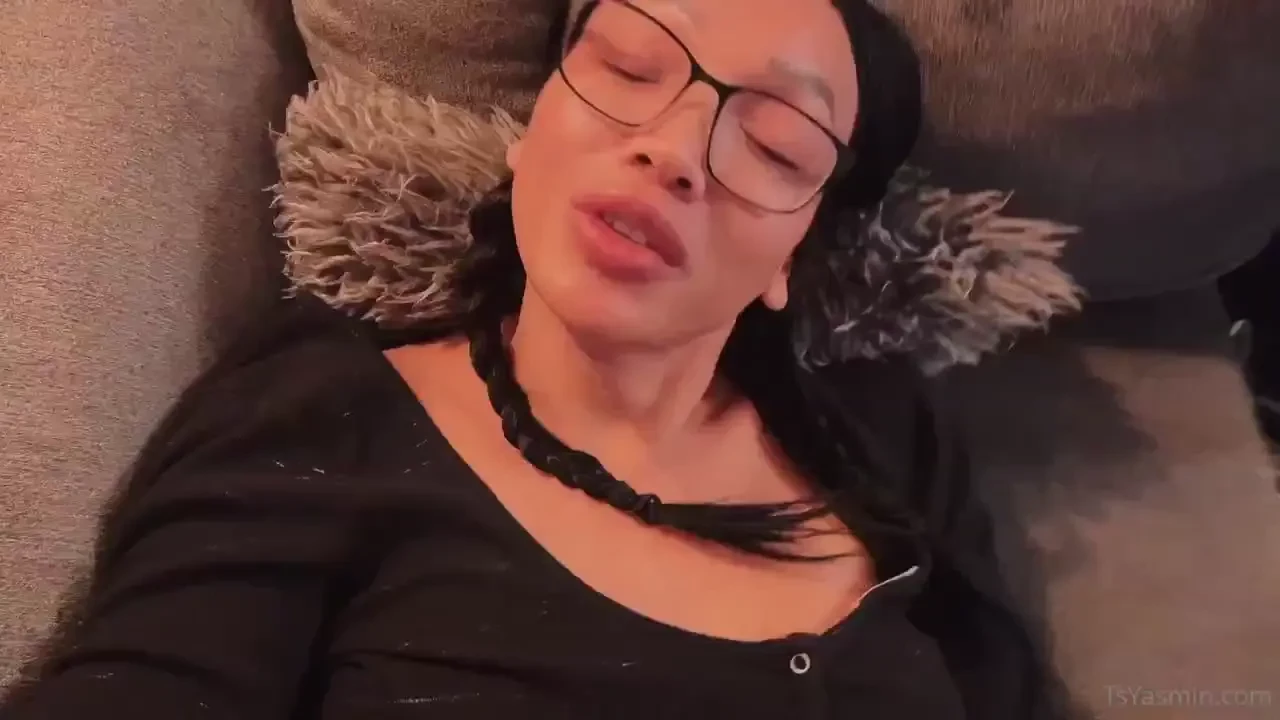 Ever wondered what i look like being lazy on my couch unfiltered no 