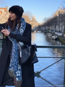 I m really loving amsterdam you guys enjoying my little break before