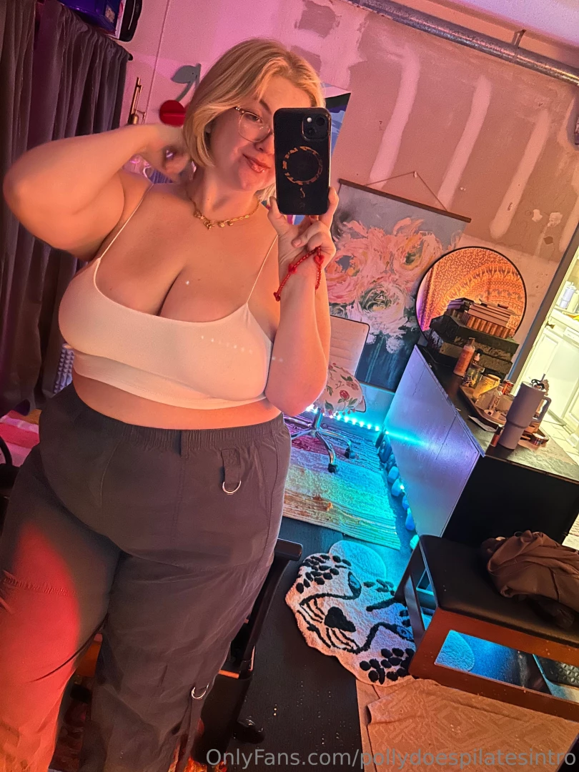 Does this tank make my titties look big part 8 