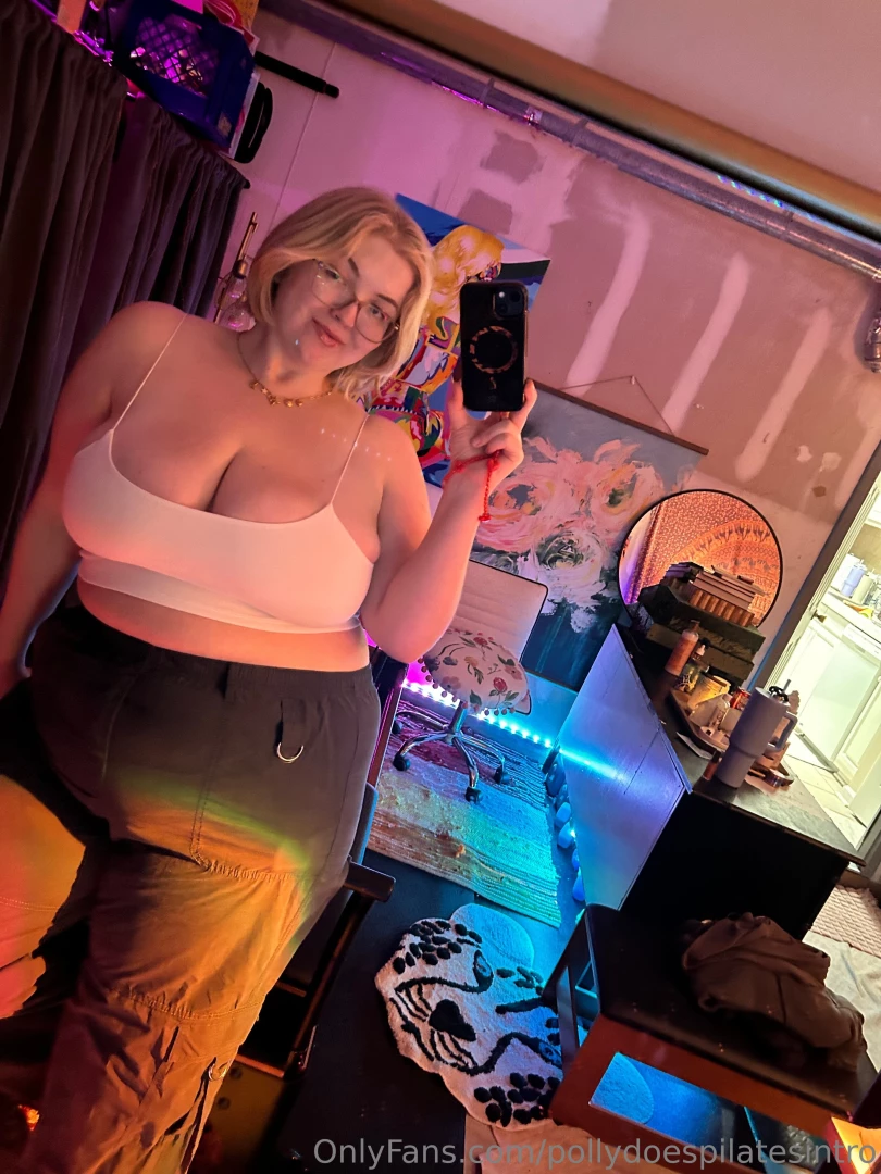 Does this tank make my titties look big part 9 