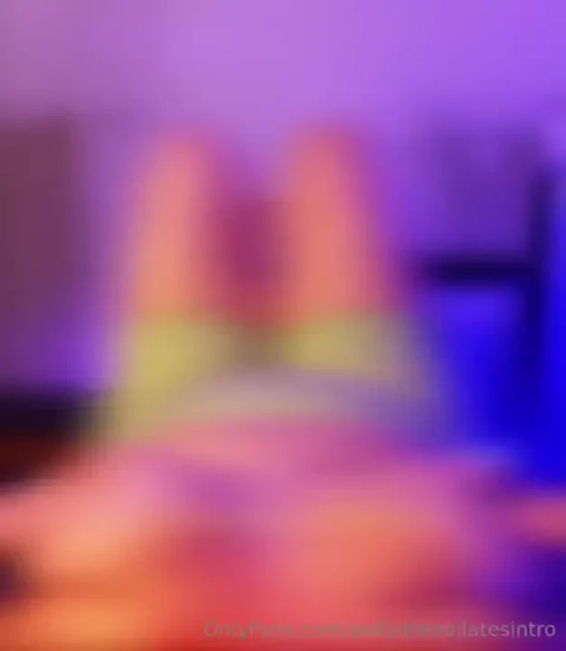 A fun little clip full of jiggles and giggles 