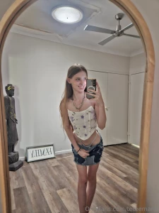 I m supposed to be running errands but i couldn t help it i had to rub part 4