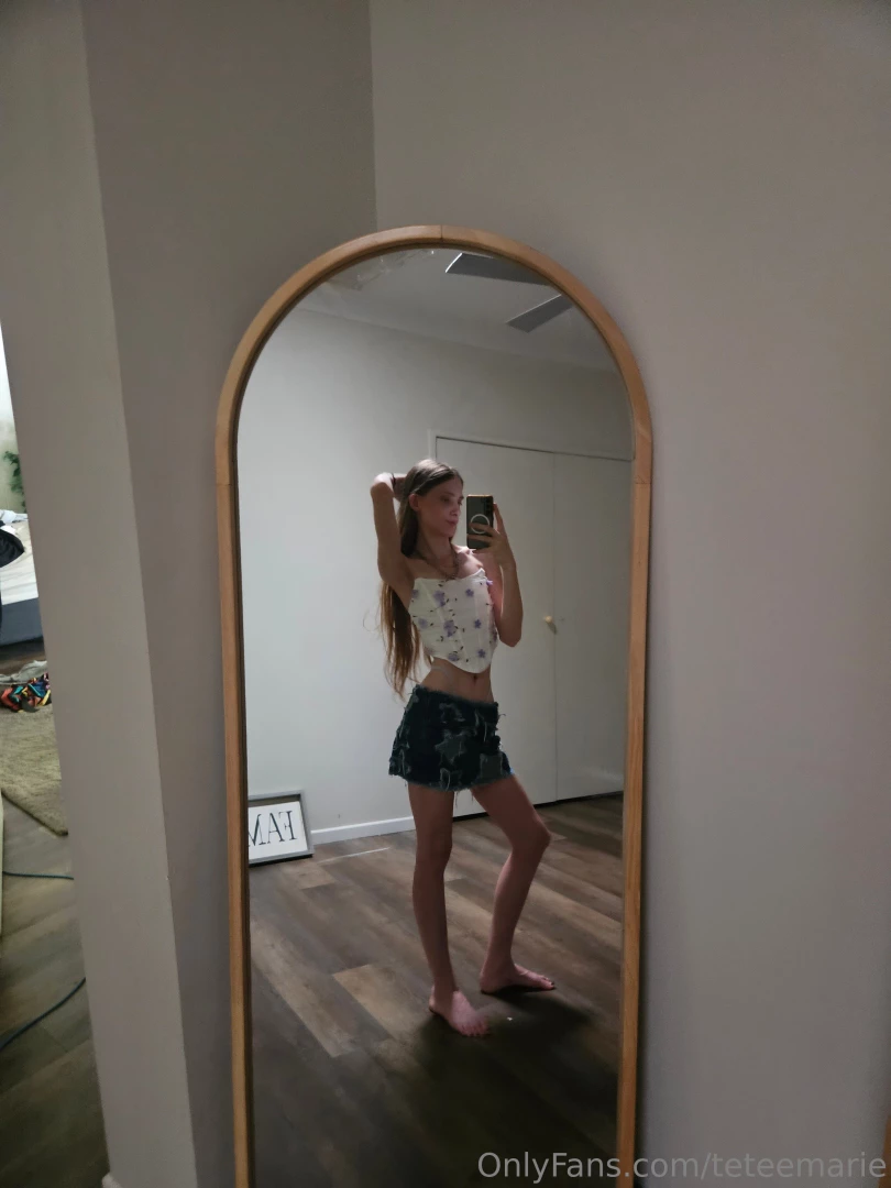 I m supposed to be running errands but i couldn t help it i had to rub part 6 