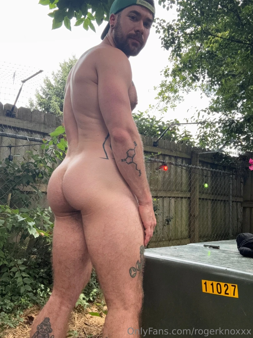 Need my fat hairy ass bred 