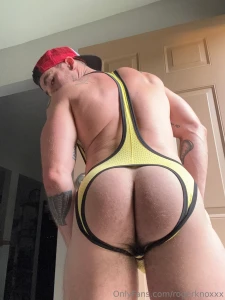 Breed me in my singlet part 1