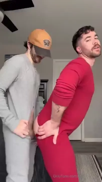 After sucking on my little bro s cock i knew i needed to feel him part 1 