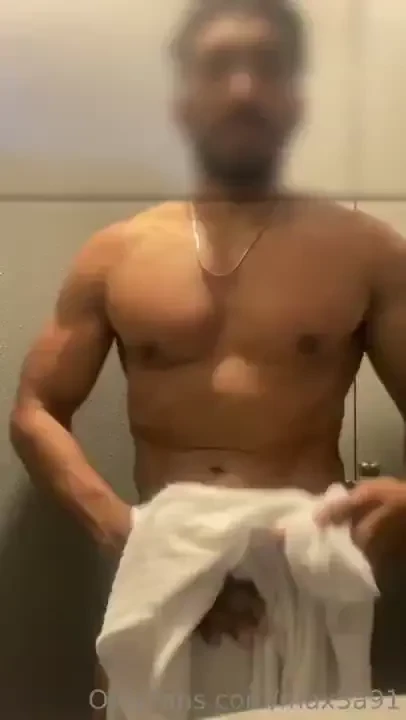 Despu s de un entrenamiento super caliente una ducha fr a 1 2 