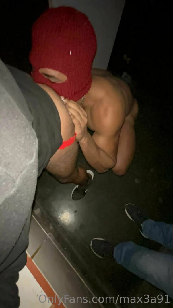 Que rico fue ir a unas cabinas de internet con elchatofollador estar part 8 