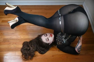 Just because i carry it well doesn t mean it isn t heavy photos by