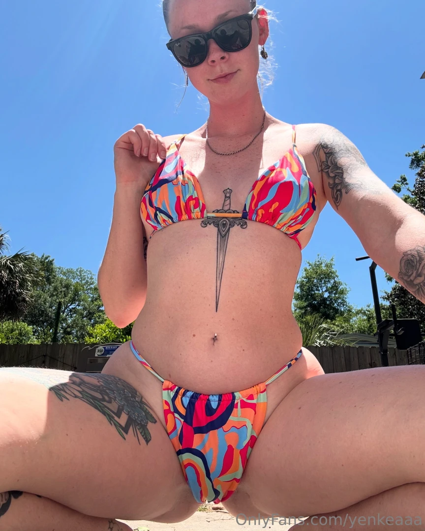 Some sexy pics in my new bikini 