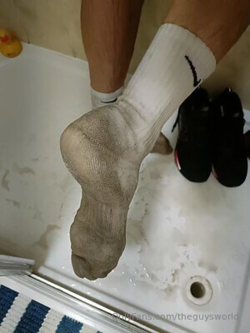 Socks and cum week in guysnet many full cum videos join guysnet now 