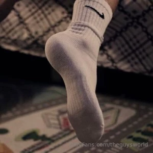 Socks and cum week in guysnet many full cum videos join guysnet now part 3