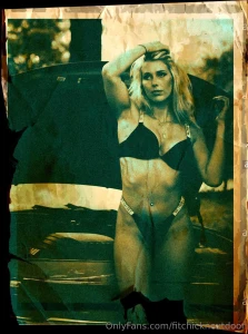 Out here trying to fix my car like-