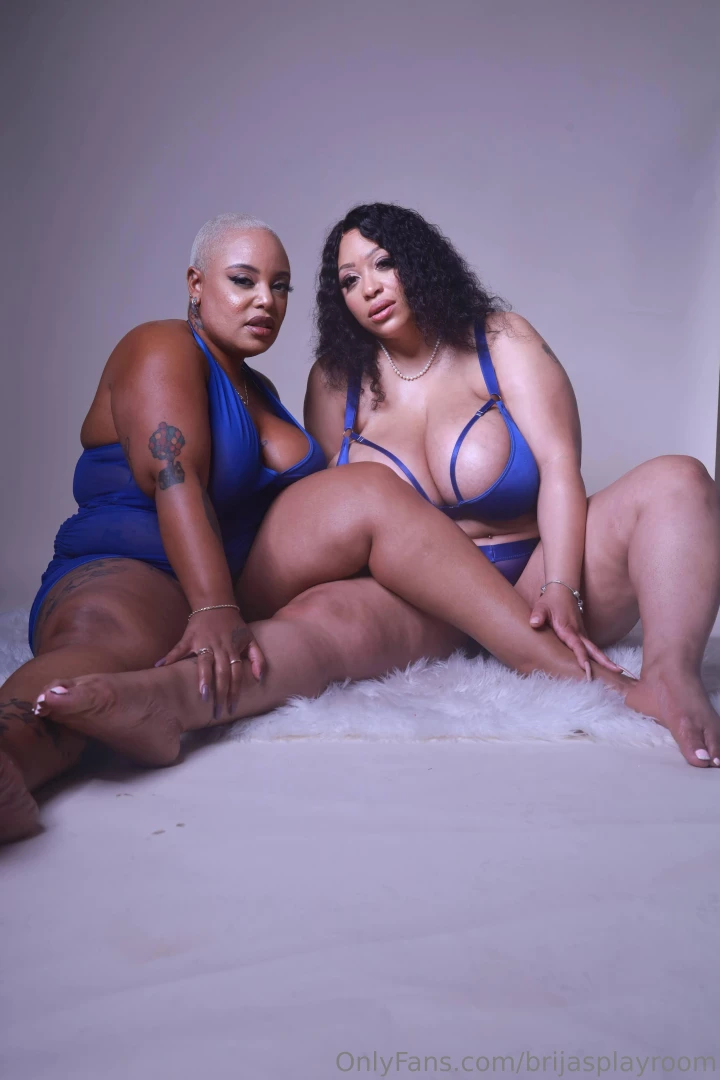 A little tip and this bundle is all yours first 10 tip gets the prize 